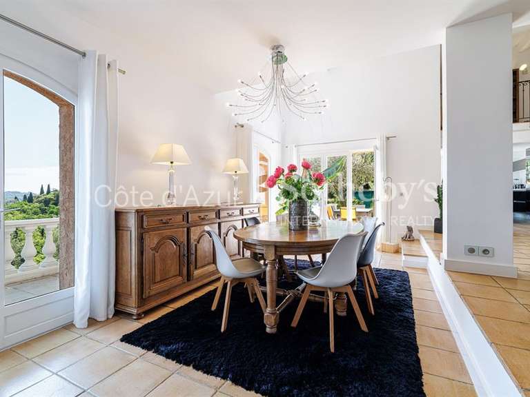 Maison Gattières - 4 chambres - 183m²