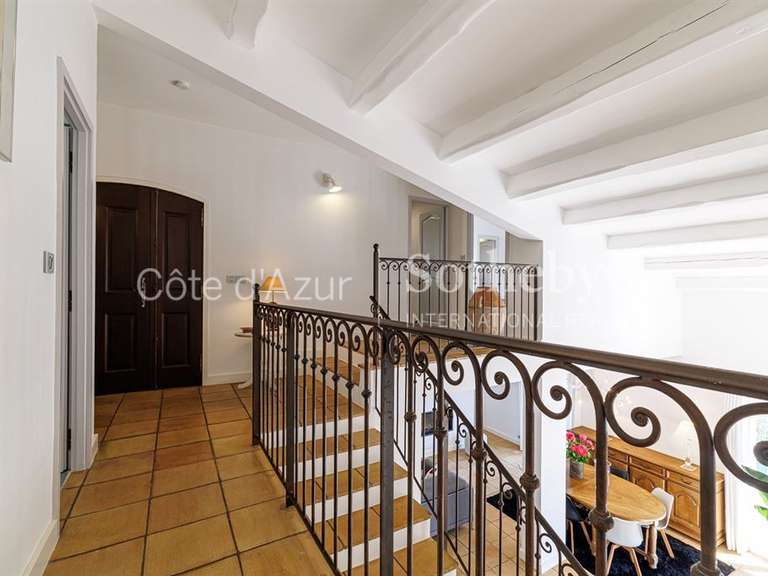 Maison Gattières - 4 chambres - 183m²