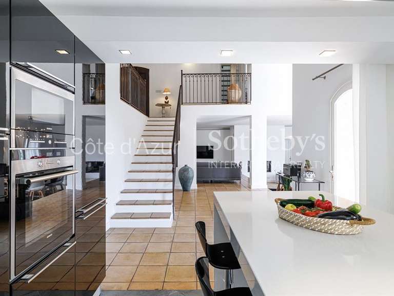 Maison Gattières - 4 chambres - 183m²