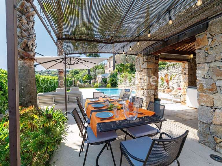 Maison Gattières - 4 chambres - 183m²