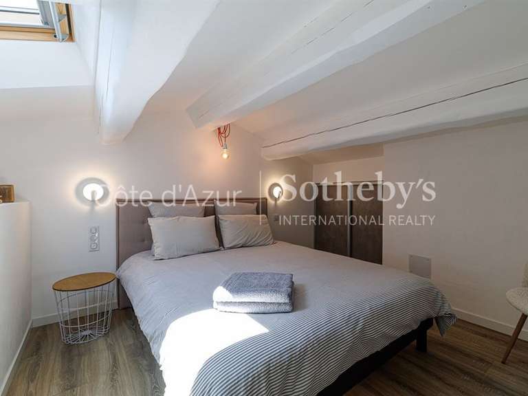 Maison Gattières - 4 chambres - 183m²