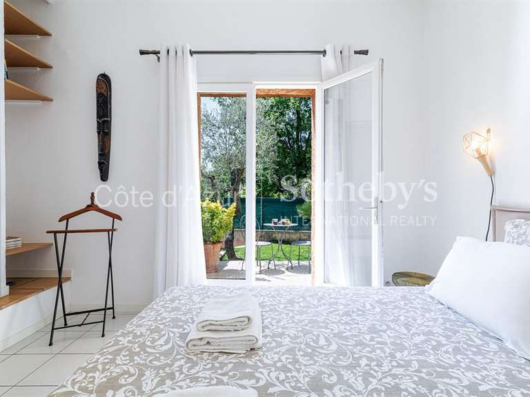 Maison Gattières - 4 chambres - 183m²