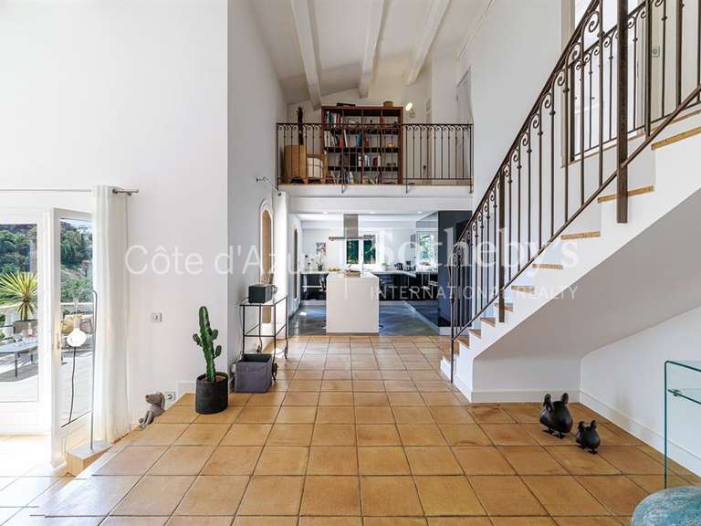 Maison Gattières - 4 chambres - 183m²