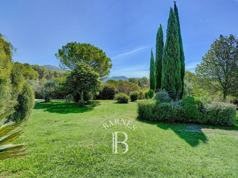 Vente Maison Gémenos - 19 chambres