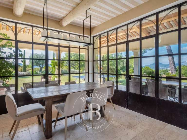 Maison Gémenos - 4 chambres - 350m²