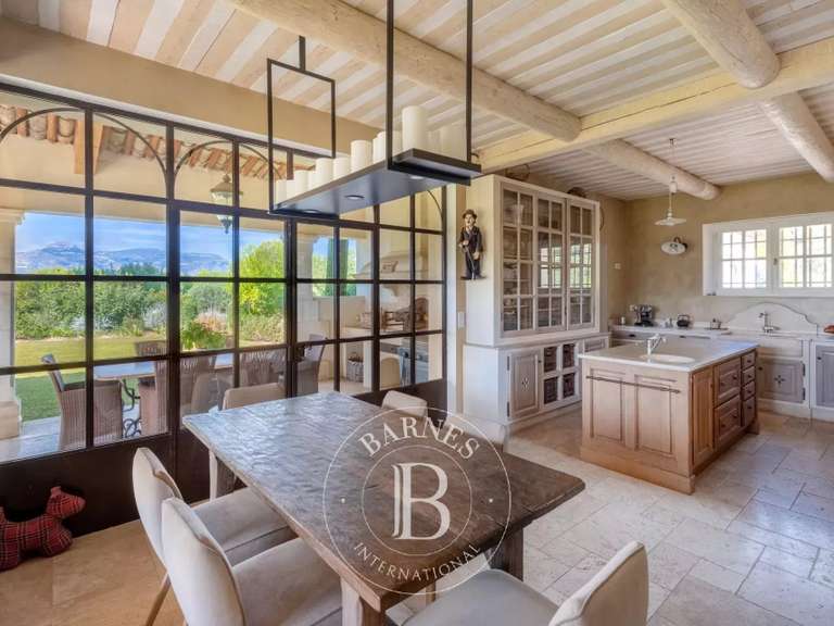 Maison Gémenos - 4 chambres - 350m²