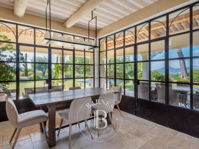 Maison Gémenos - 4 chambres - 350m²