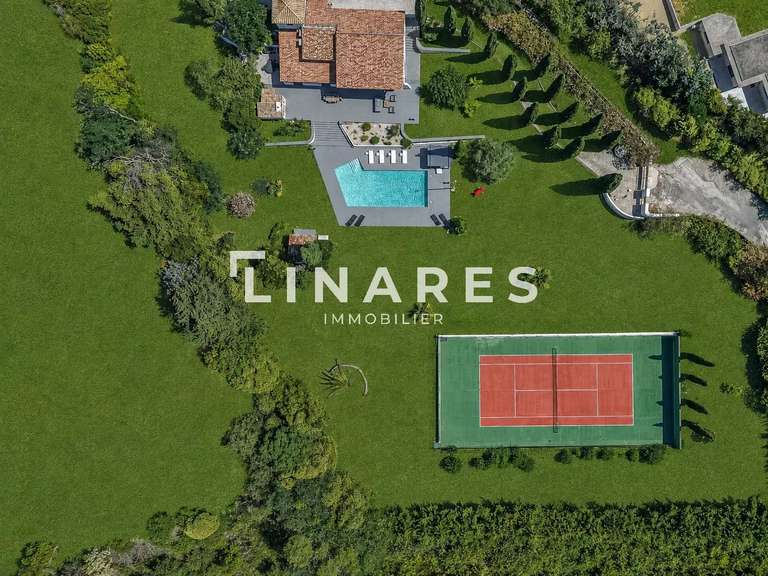 Maison Gémenos - 5 chambres - 343m²