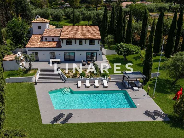 Maison Gémenos - 5 chambres - 343m²