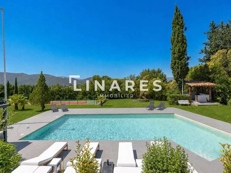 Maison Gémenos - 5 chambres - 343m²