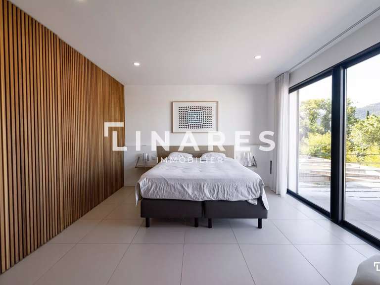 Maison Gémenos - 4 chambres - 310m²