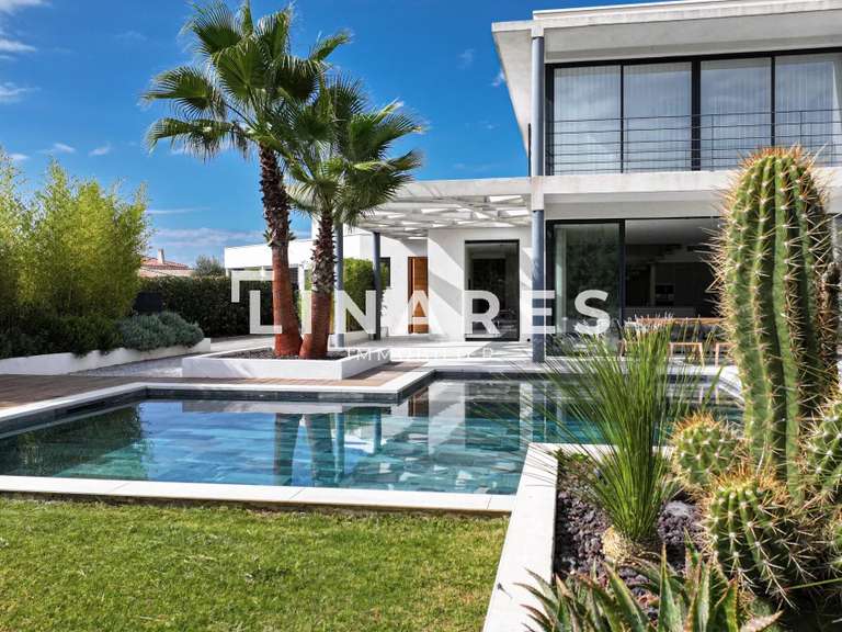 Maison Gémenos - 4 chambres - 310m²