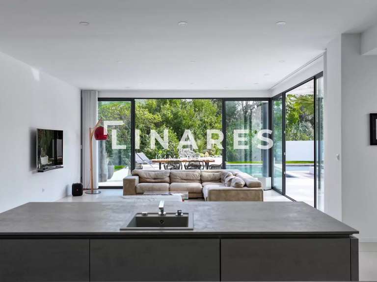 Maison Gémenos - 4 chambres - 310m²
