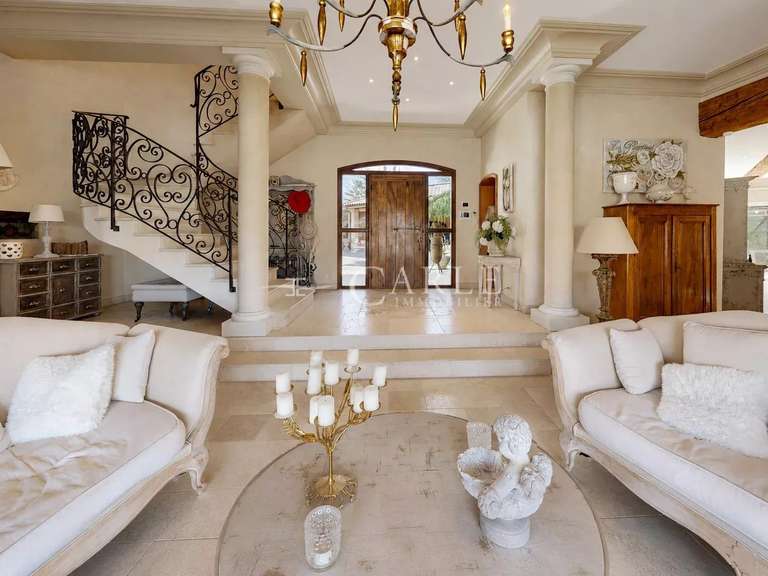 Propriété Genas - 4 chambres - 567m²