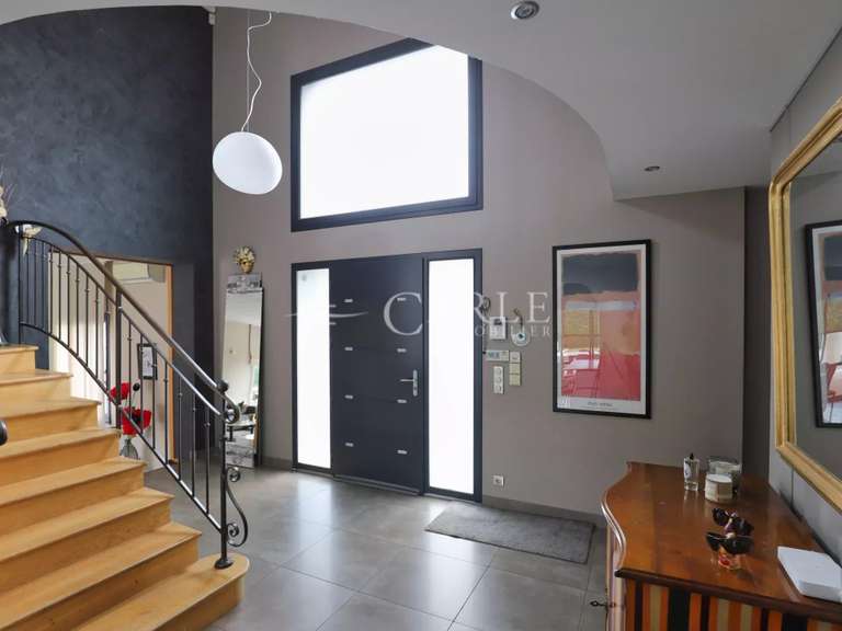 Villa Genas - 5 chambres - 476m²