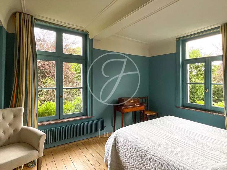 Maison Genech - 7 chambres - 302m²