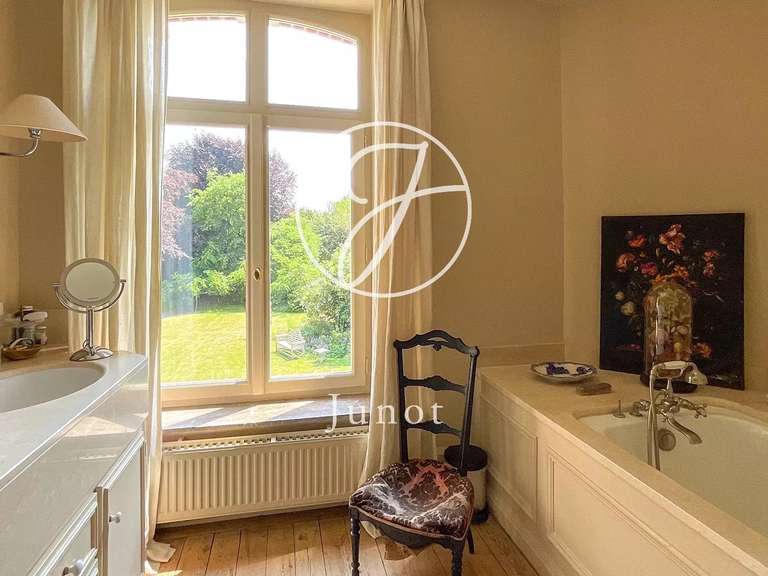 Maison Genech - 7 chambres - 302m²