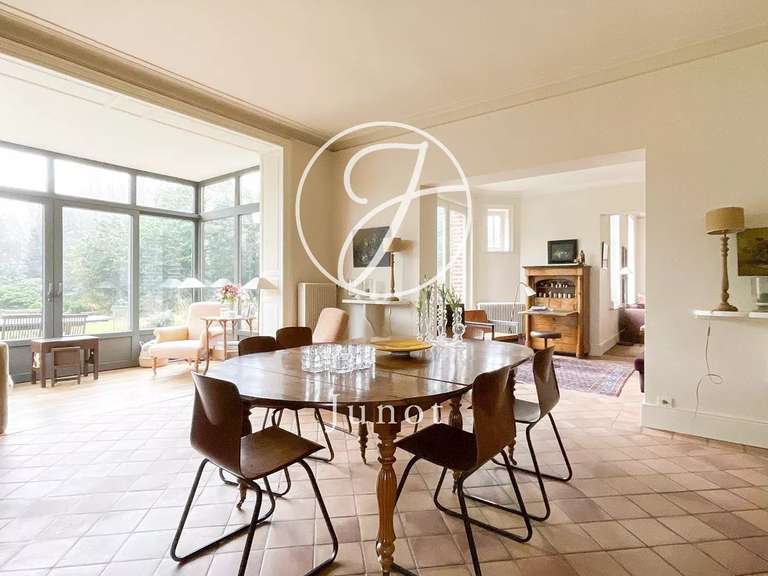 Maison Genech - 7 chambres - 302m²