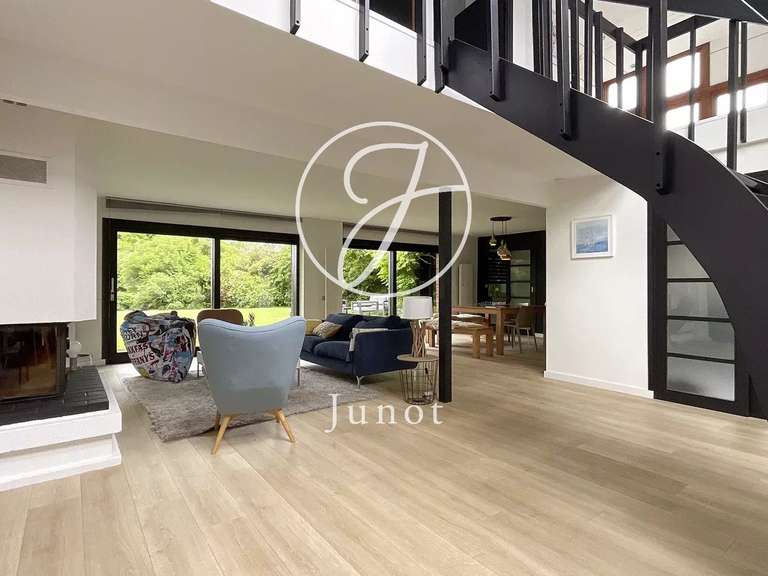 House Genech - 4 bedrooms - 220m²