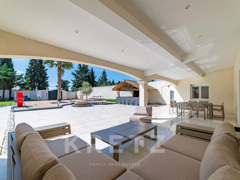 Maison Générac - 6 chambres - 402m²