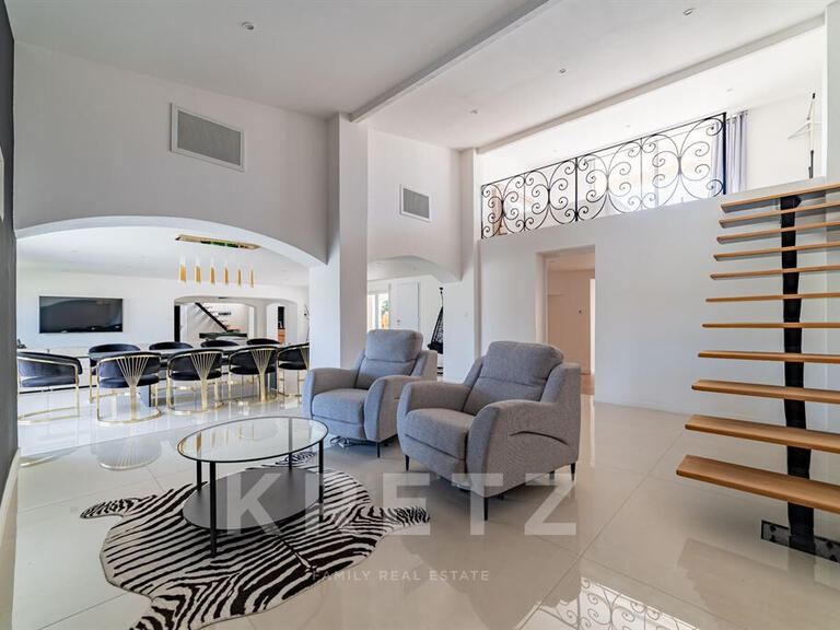 Maison Générac - 6 chambres - 402m²