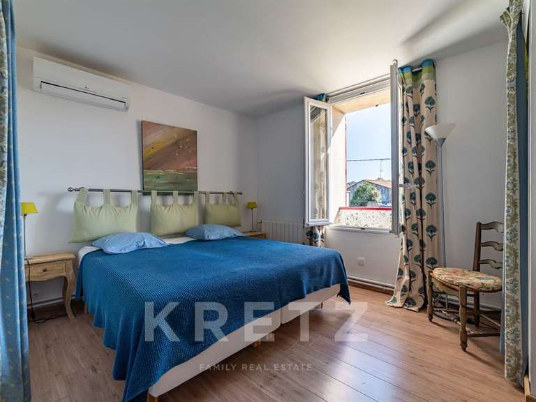 Maison Générac - 4 chambres - 283m²