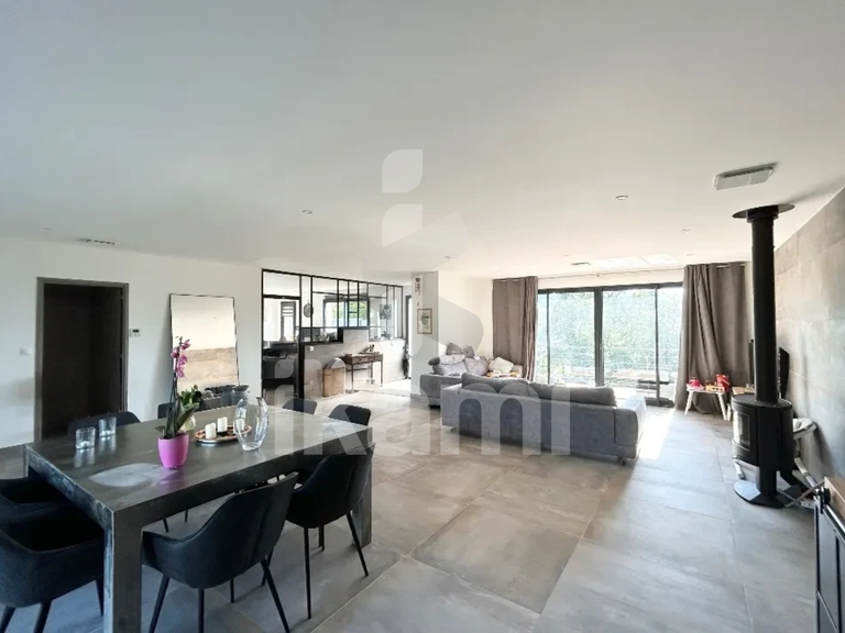 House Génissieux - 5 bedrooms - 175m²