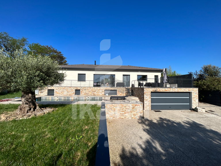 House Génissieux - 5 bedrooms - 175m²