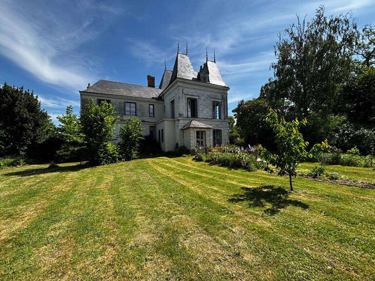 Propriété Gennes-Val-de-Loire - 6 chambres