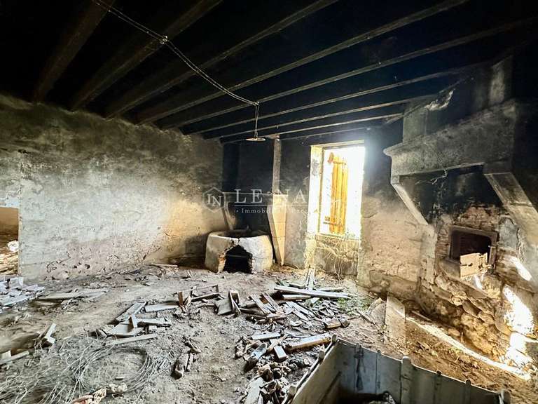 Castle Gensac - 4 bedrooms - 400m²