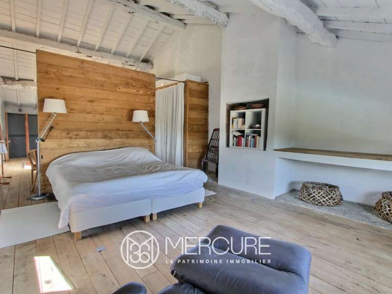 Maison Gensac - 3 chambres - 540m²