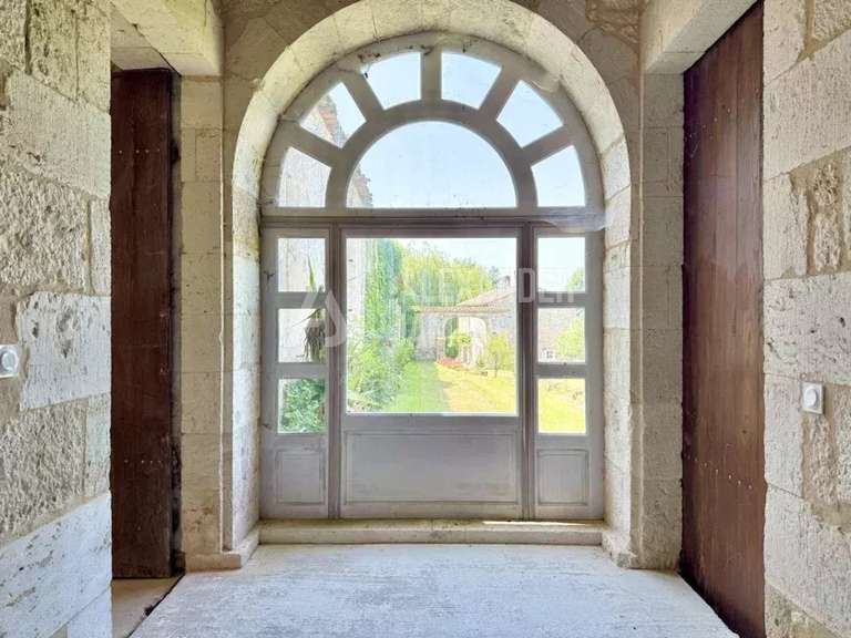 Propriété Gensac - 7 chambres - 500m²