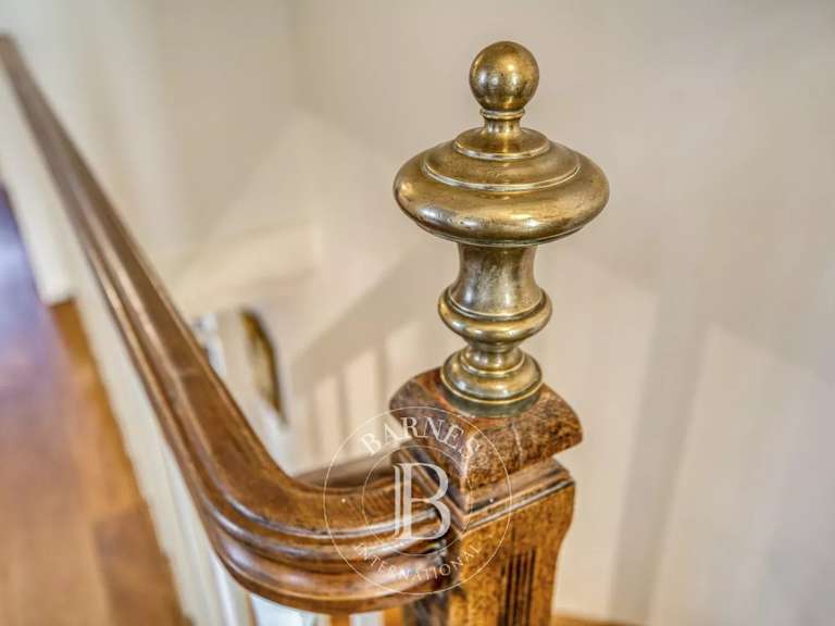 Appartement Gex - 4 chambres - 228m²