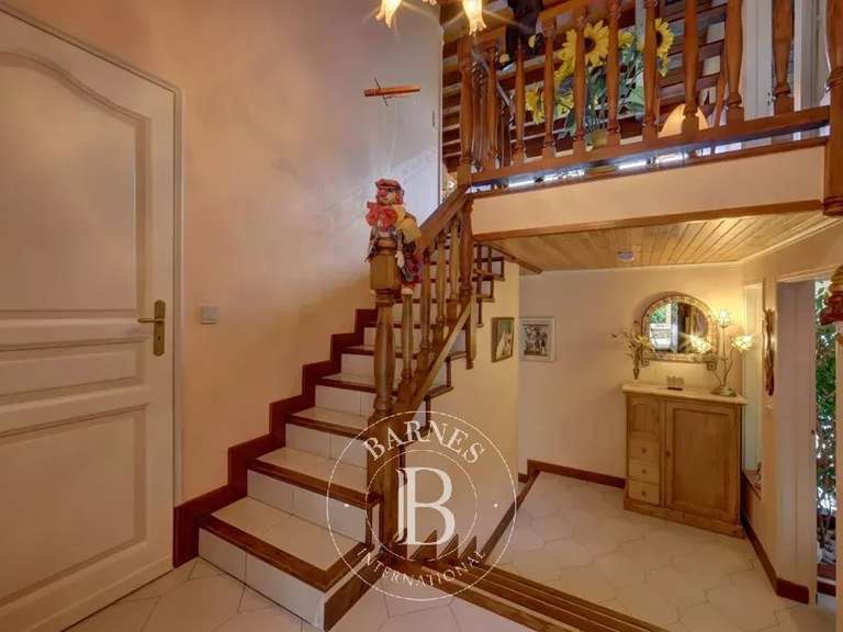 Maison Gex - 5 chambres - 177m²