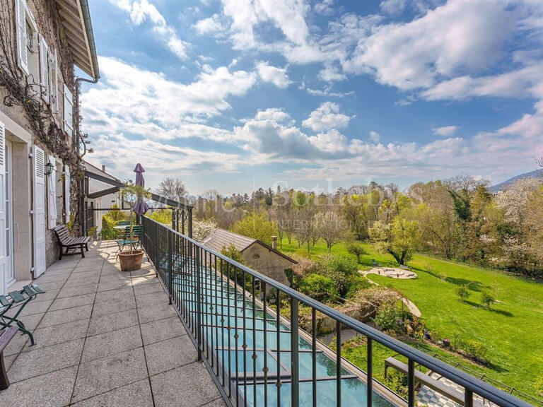 Maison Gex - 6 chambres - 420m²