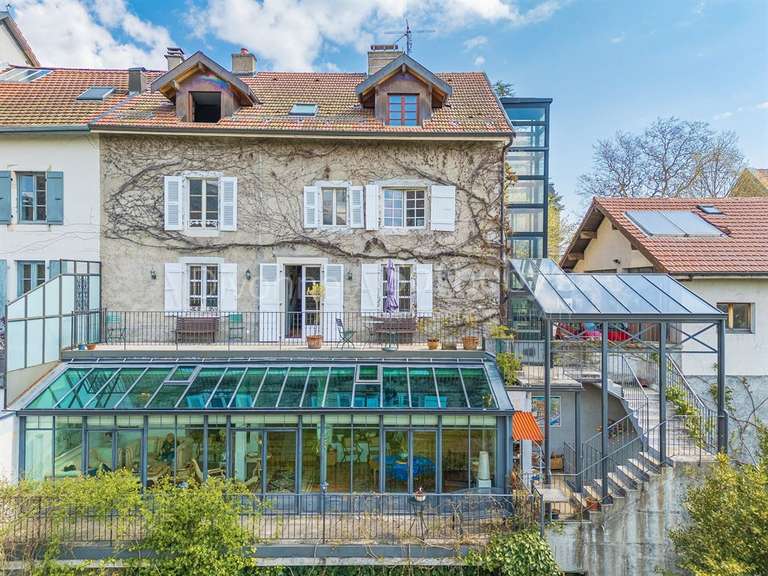 Maison Gex - 6 chambres - 420m²
