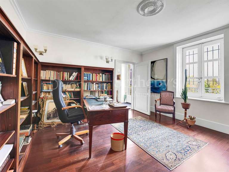 Maison Gex - 6 chambres - 420m²