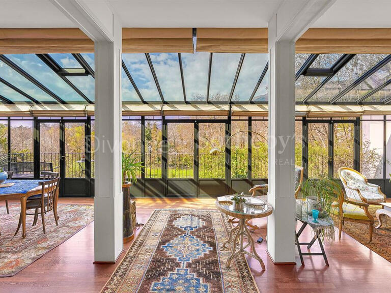 Maison Gex - 6 chambres - 420m²