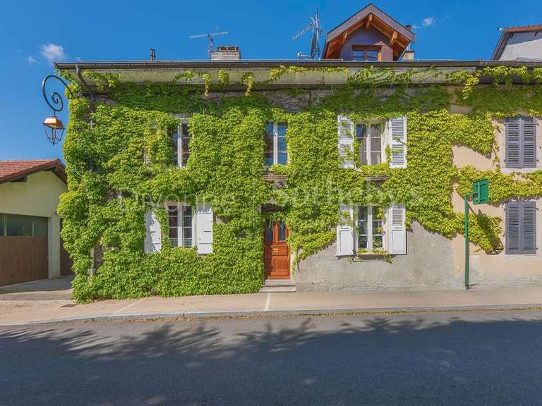 Maison Gex - 6 chambres - 420m²