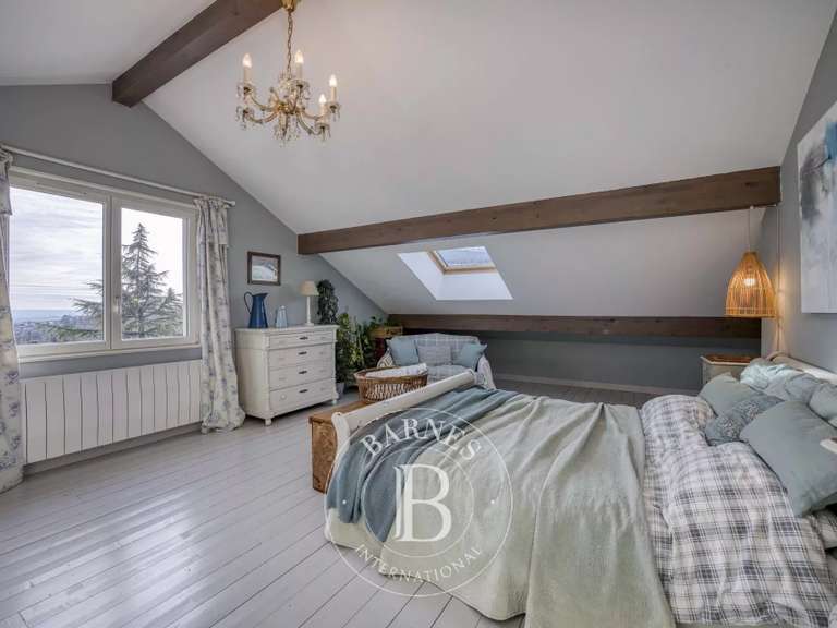 Maison Gex - 7 chambres - 320m²