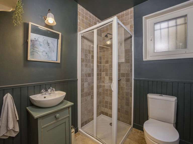 Maison Gex - 7 chambres - 320m²