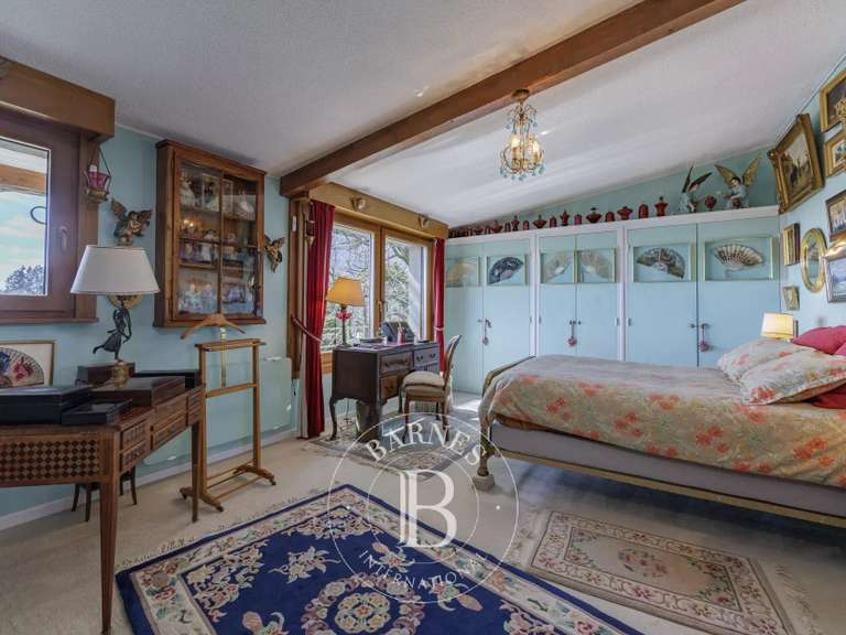 Maison Gex - 3 chambres - 207m²