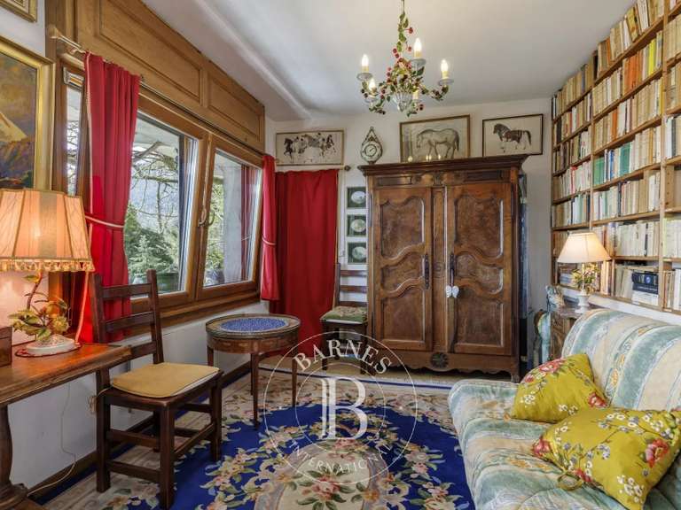 Maison Gex - 3 chambres - 207m²
