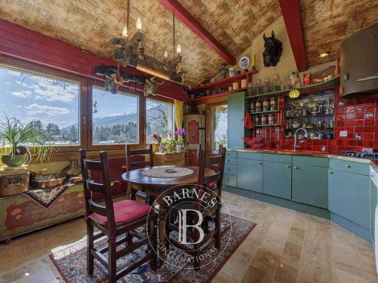 Maison Gex - 3 chambres - 207m²
