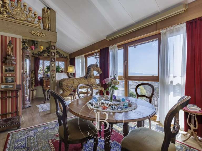 Maison Gex - 3 chambres - 207m²