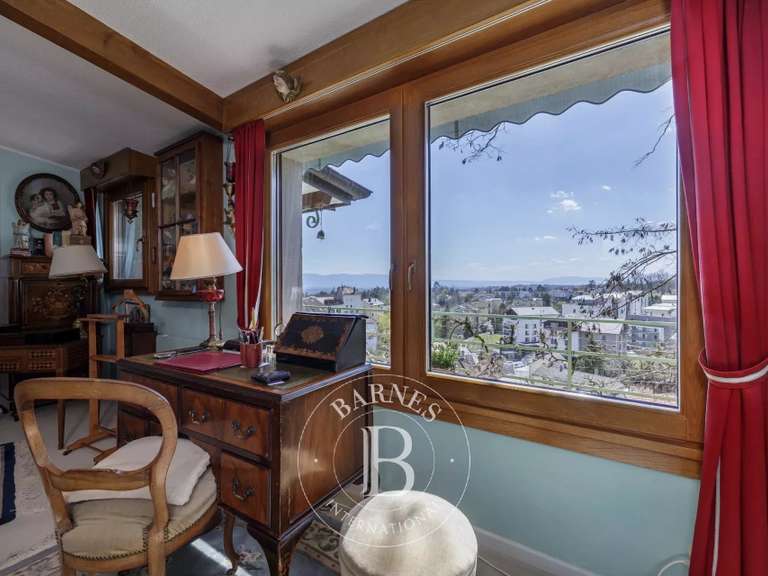 Maison Gex - 3 chambres - 207m²