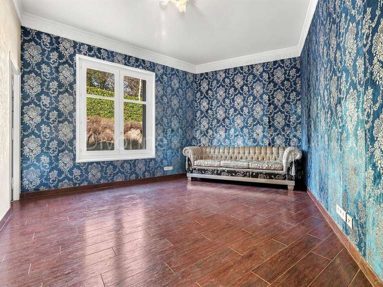 Maison Gex - 6 chambres - 480m²