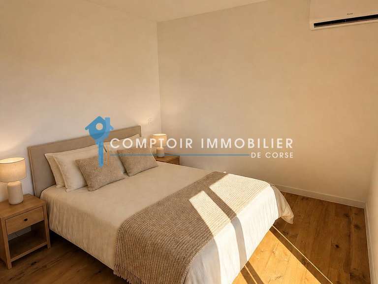 Villa with Sea view Ghisonaccia - 4 bedrooms - 150m²