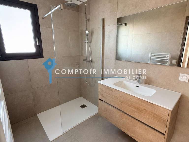 Villa with Sea view Ghisonaccia - 4 bedrooms - 150m²