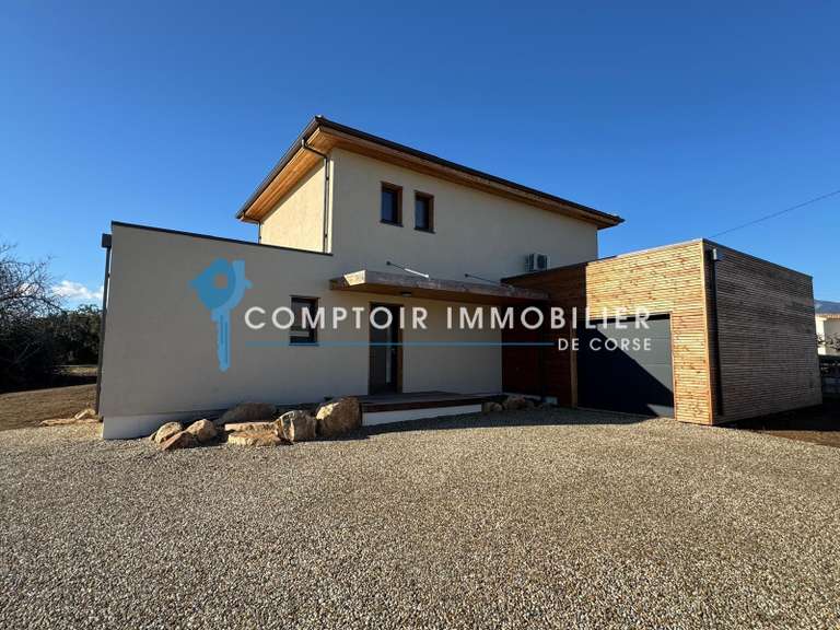 Villa with Sea view Ghisonaccia - 4 bedrooms - 150m²